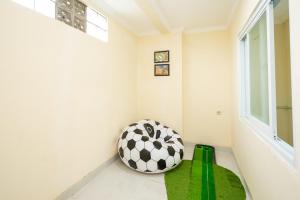 formerly reddoorz syariah near exit toll ciawi