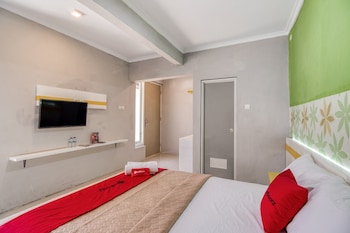 reddoorz near malioboro tugu station jogja 2