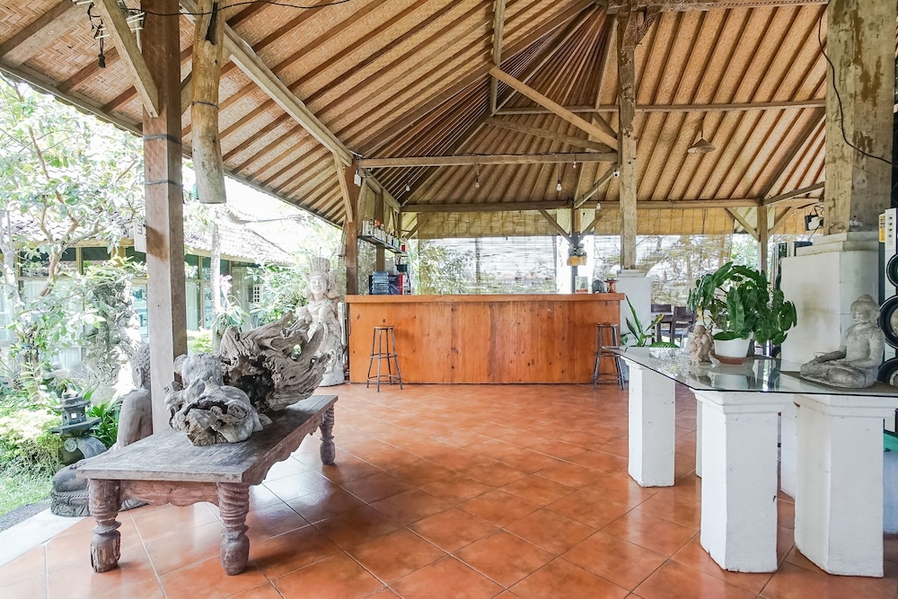 bali eco living dormitory