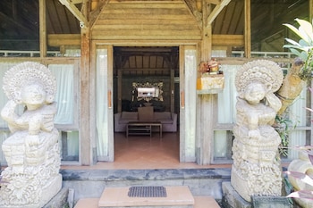 bali eco living dormitory