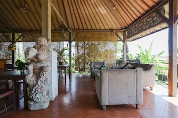 bali eco living dormitory