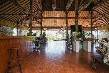 bali eco living dormitory