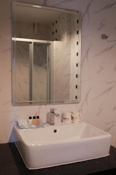 river kwai view hotel