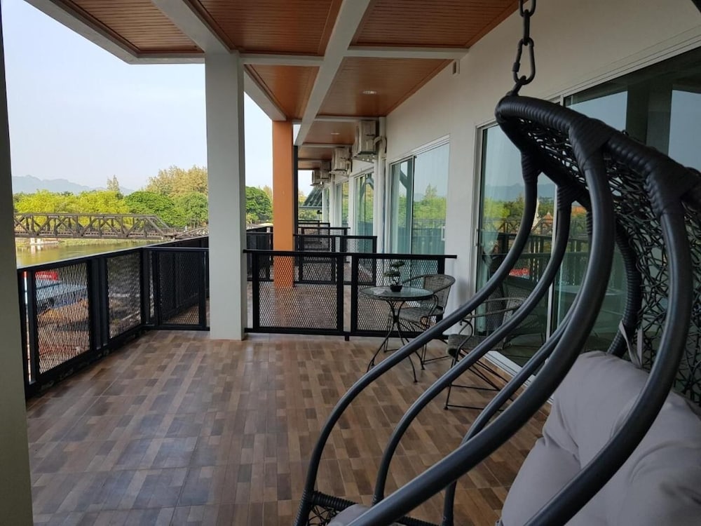 river kwai view hotel