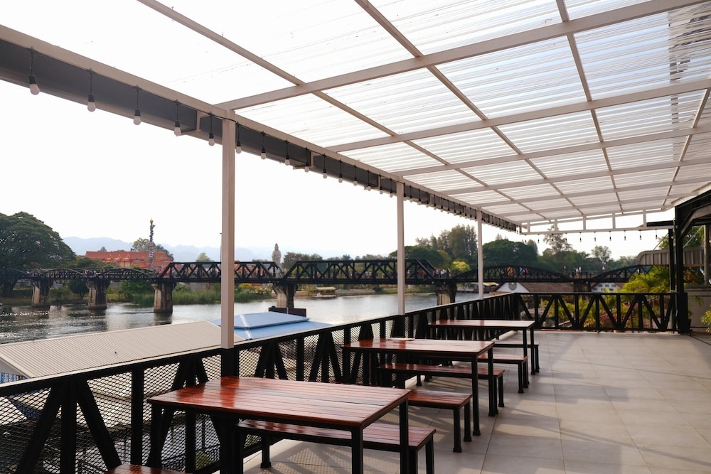 river kwai view hotel