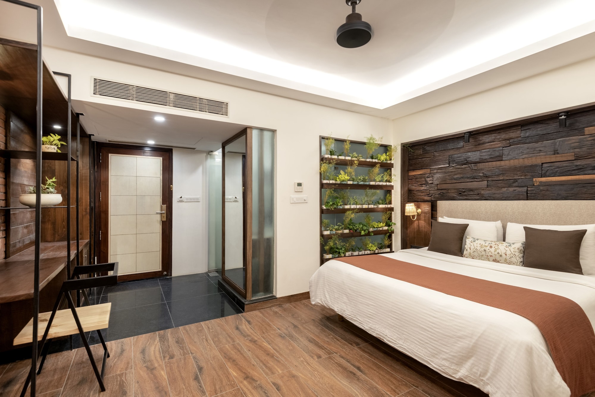 virohaa hotel new delhi