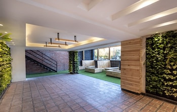 virohaa hotel new delhi