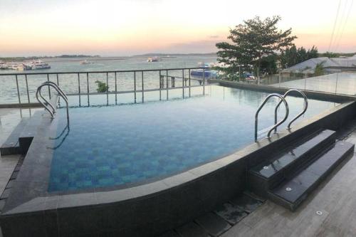 lovina at one residence