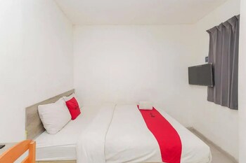 reddoorz near kaza mall surabaya