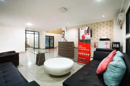 reddoorz near palembang trade center 3