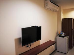 laemsai resort by zuzu