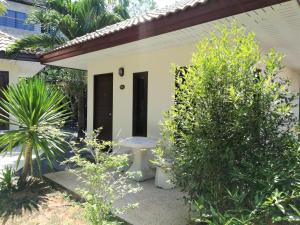 laemsai resort by zuzu