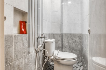 formerly reddoorz near binus anggrek 2