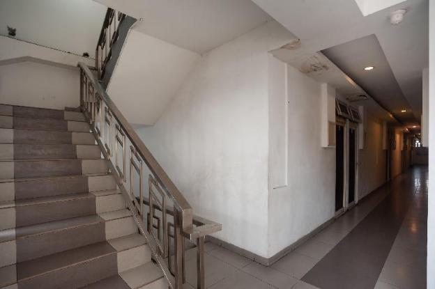 formerly reddoorz near binus anggrek 2