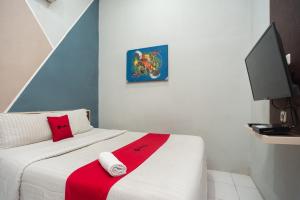 formerly reddoorz near binus anggrek 2