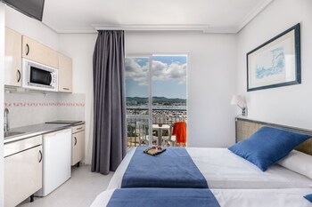 aparthotel vibra del mar adults only