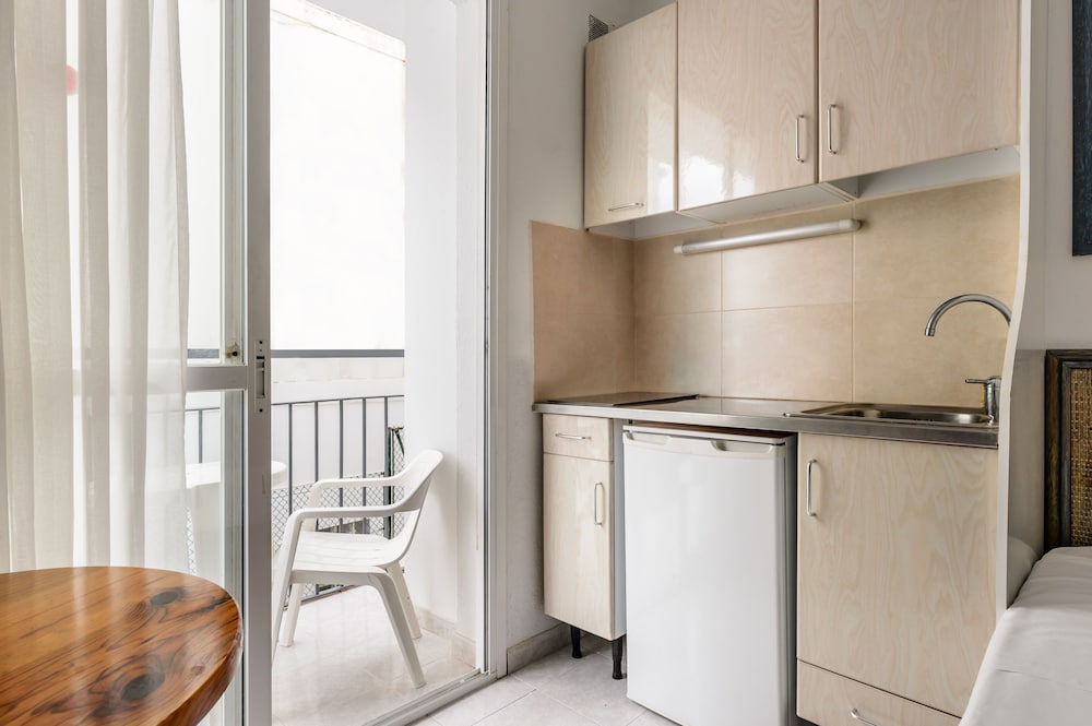 aparthotel vibra del mar adults only