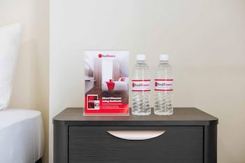 reddoorz ruko itc roxy mas