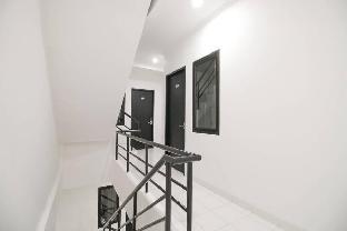 reddoorz ruko itc roxy mas