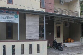 koolkost syariah near universitas ahmad dahlan kampus 1