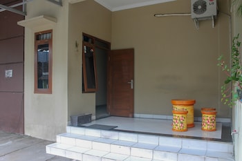 koolkost syariah near universitas ahmad dahlan kampus 1