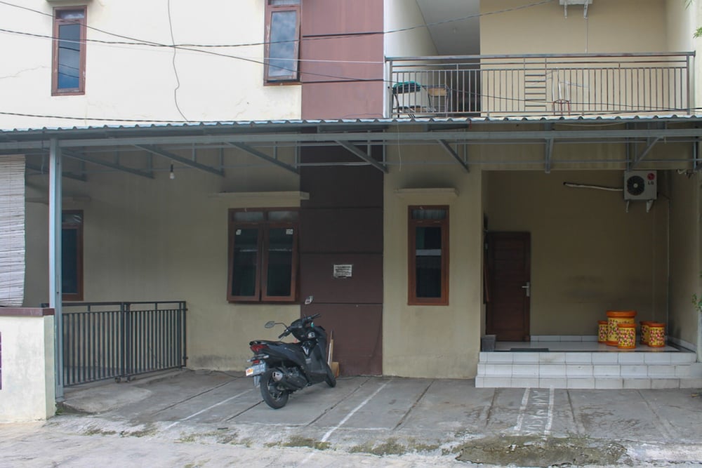 koolkost syariah near universitas ahmad dahlan kampus 1