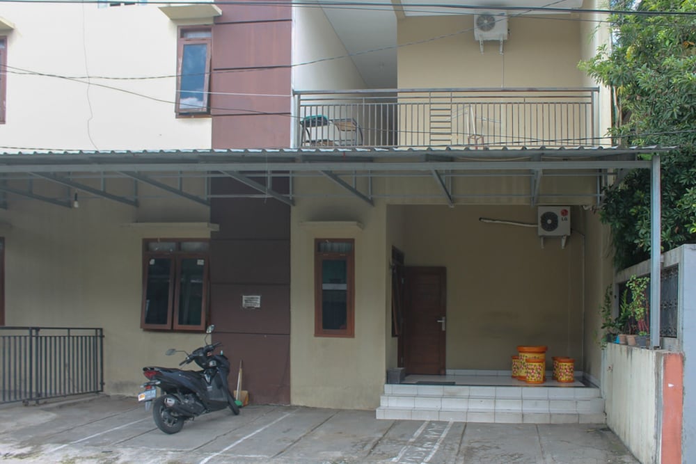 koolkost syariah near universitas ahmad dahlan kampus 1