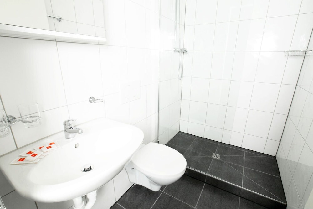 hitrental oerlikon apartments