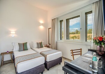 cala sinzias resort