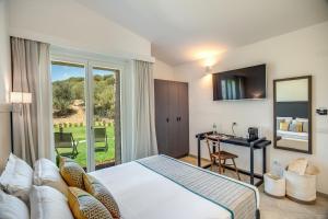 cala sinzias resort