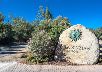cala sinzias resort