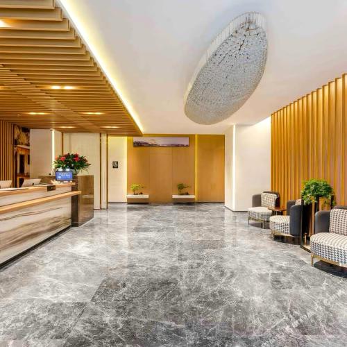 atour hotel xian administrative center high speed railway station