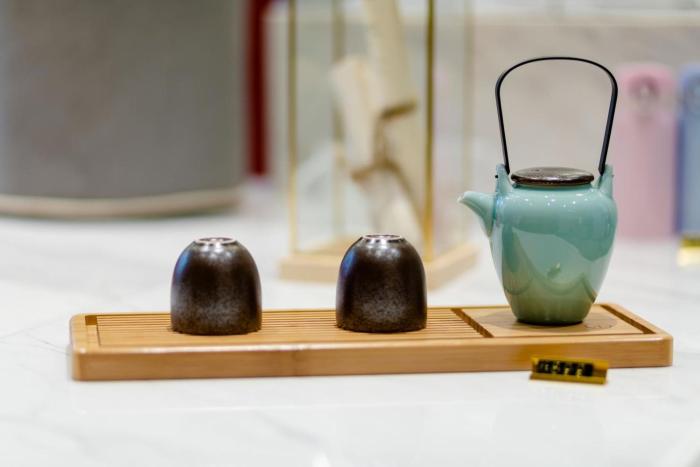 atour hotel xian administrative center high speed railway station