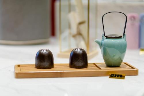atour hotel xian administrative center high speed railway station