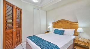 trinity beach club holiday apartments