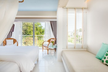 baan kang mung hua hin on the beach