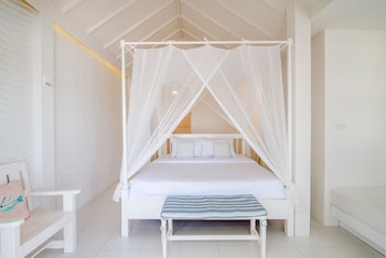 baan kang mung hua hin on the beach