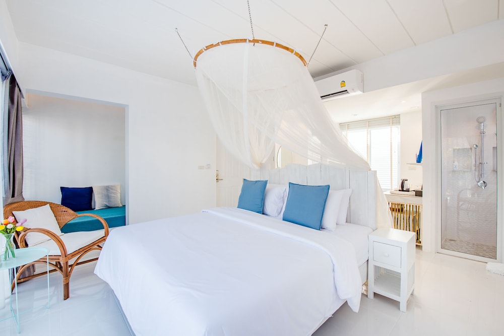 baan kang mung hua hin on the beach