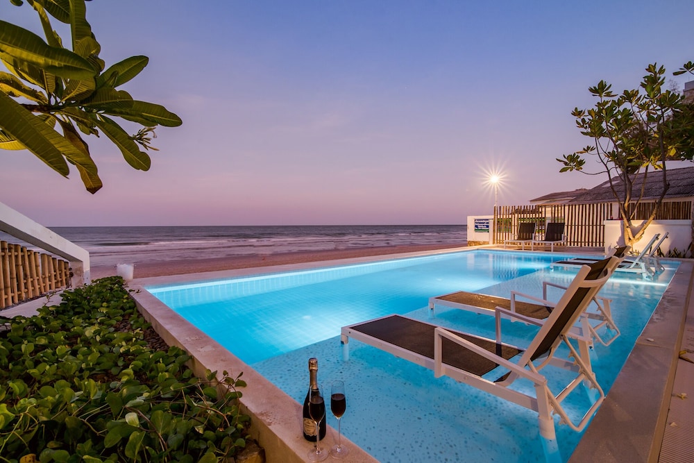 baan kang mung hua hin on the beach