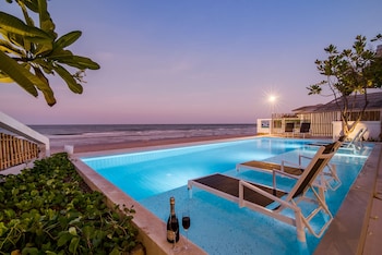 baan kang mung hua hin on the beach