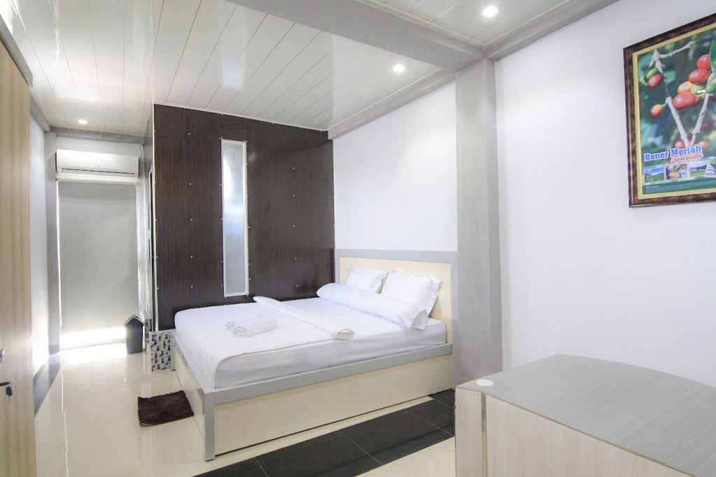 Gm Inn Hotel,,2 star