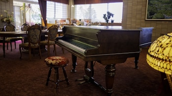 chres