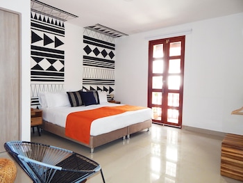 ethnic thematic hotel