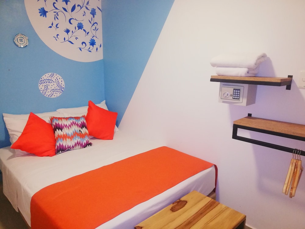 ethnic thematic hotel