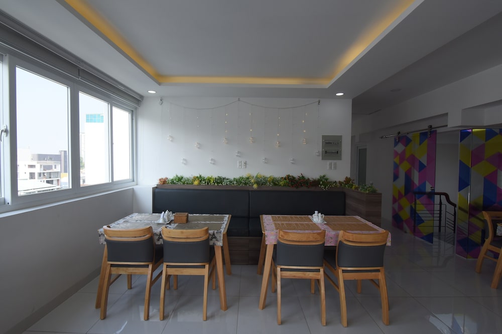 hera hotel