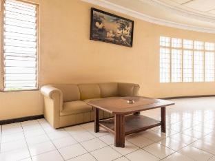 spot on 2341 hotel padjajaran 2