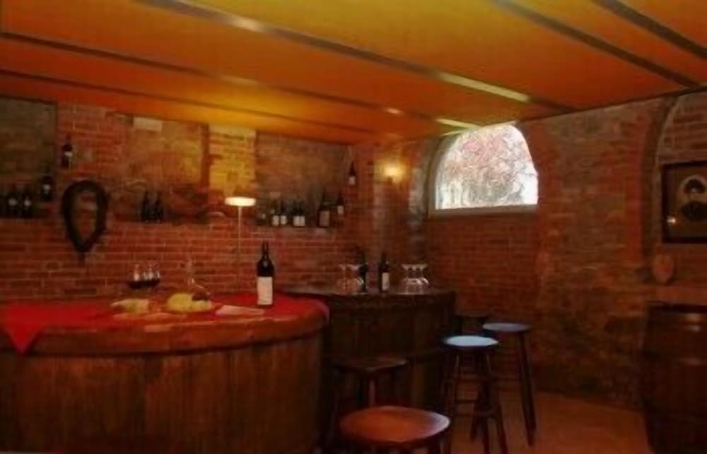 red wine guest house