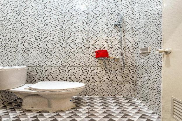 reddoorz syariah kertomenanggal surabaya