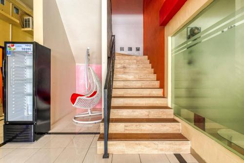 reddoorz syariah kertomenanggal surabaya