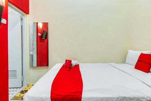 reddoorz syariah kertomenanggal surabaya